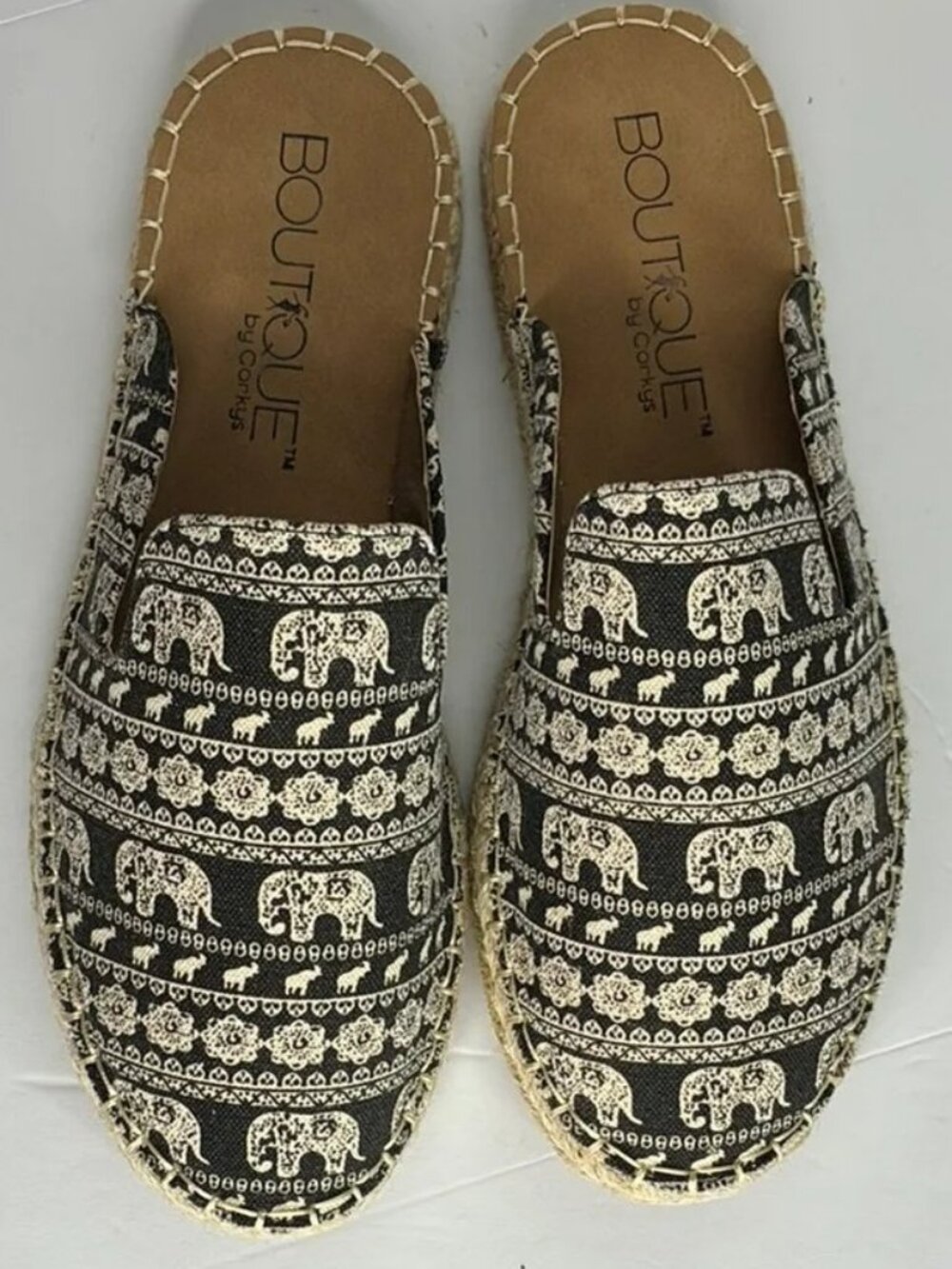 🐘NEW!! Corkys Elephant Print Shoes